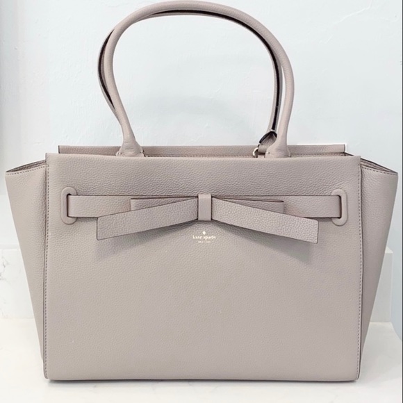 kate spade Handbags - KATE SPADE Jolie Avalon Place Bow Tote 👜